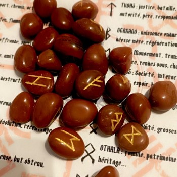 Runes divinatoires - Runes Futhark - Runes en Jaspe rouge - Outils de divination - La Malle Aux Sorcières 2