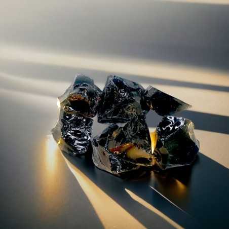 Obsidienne noire - Pierre brute - pierre qui favorise la protection