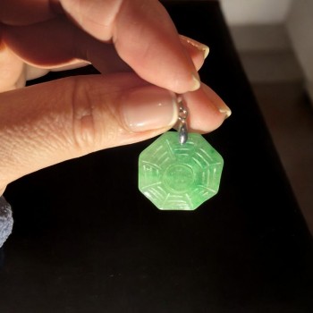 Pendentif du Bonheur Bagua ou Pa kua - Jade 2