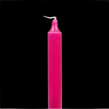 Bougie de rituel teintée dans la masse rose