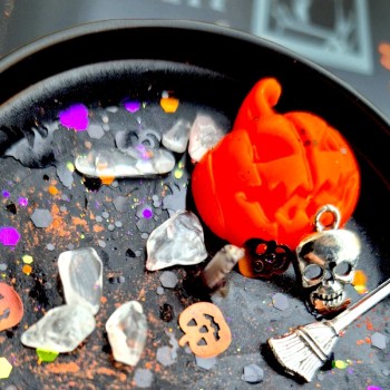 Bougie d’intention La Nuit de Samhain - bougie noire de rituel 2