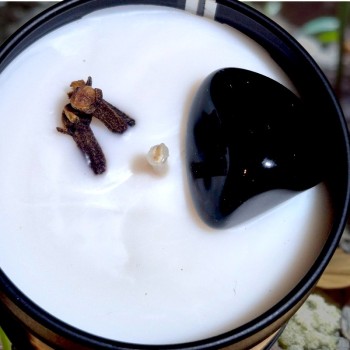 Bougie parfumée d'intention de protection à l'obsidienne noire 2
