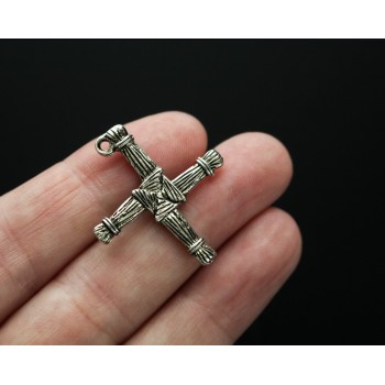 Box d'Imbolc, bougie parfumée Imbolc - Rondin gravé de pentacle 2