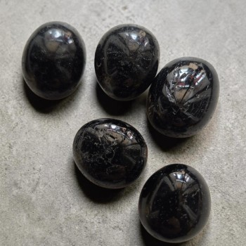 pierre tourmaline noire lithothérapie