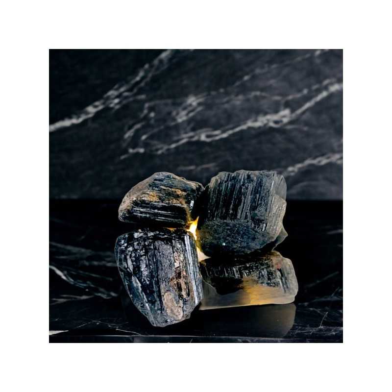 Tourmaline noire - Pierre brute - Lithothérapie en ligne - Vertus spirituelles de la Tourmaline