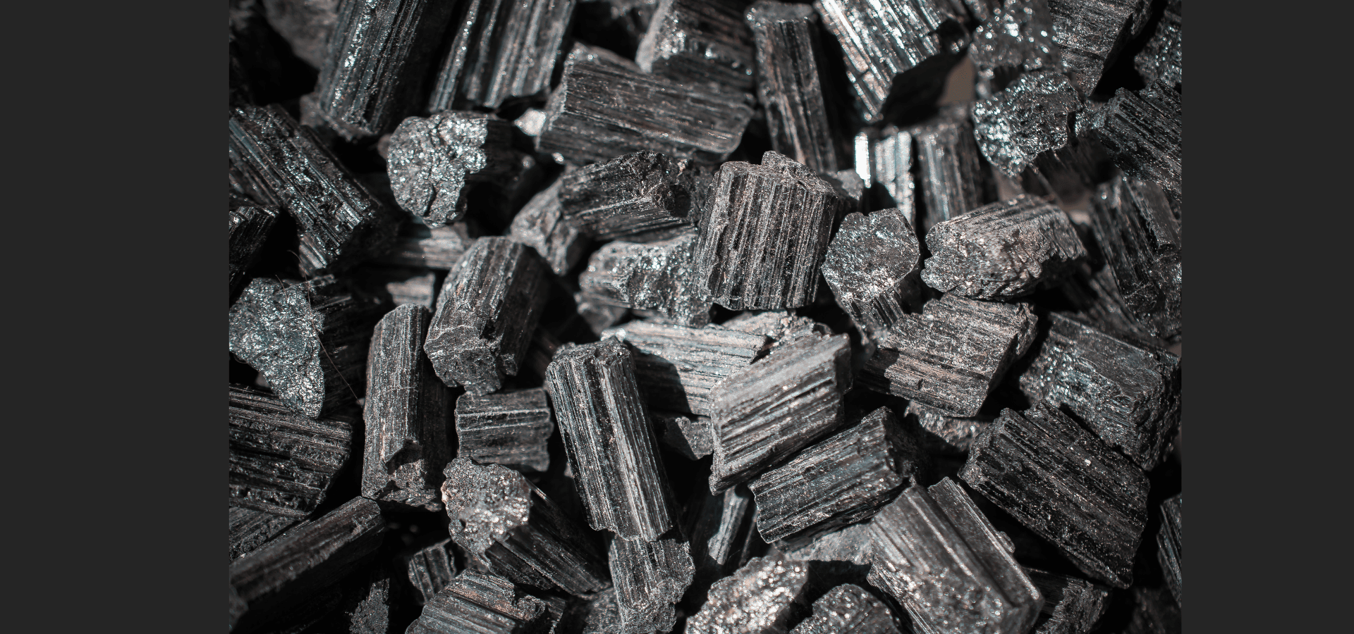 Tourmaline - Pierre brute d'ancrage - Lithothérapie en ligne